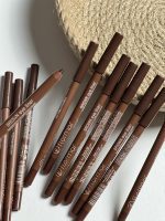 مداد شمعی قهوه ای